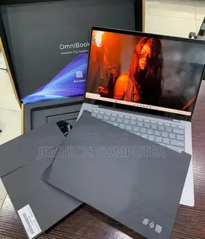 New Laptop HP OmniBook Ultra Flip 16" 16GB Intel Core I7 SSD 1T