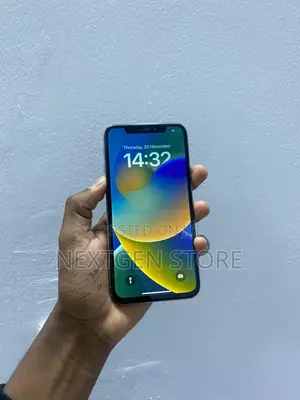 Apple iPhone X 256 GB White