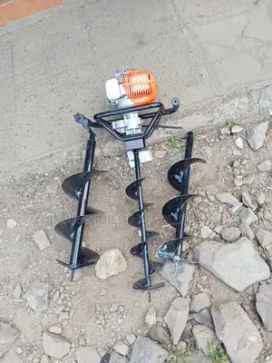 Drillmax 52cc 4-Stroke Earth Auger