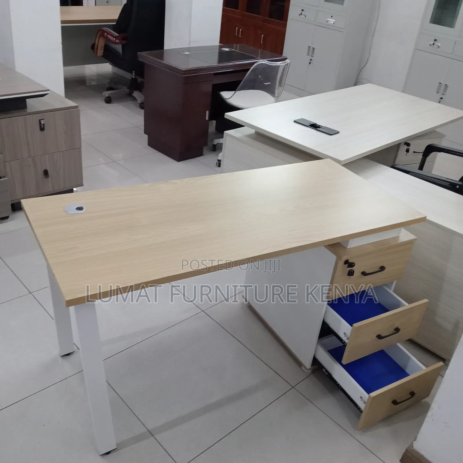 Durable 1.4m Workstation Desk