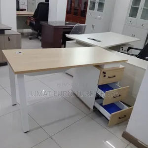 Durable 1.4m Workstation Desk