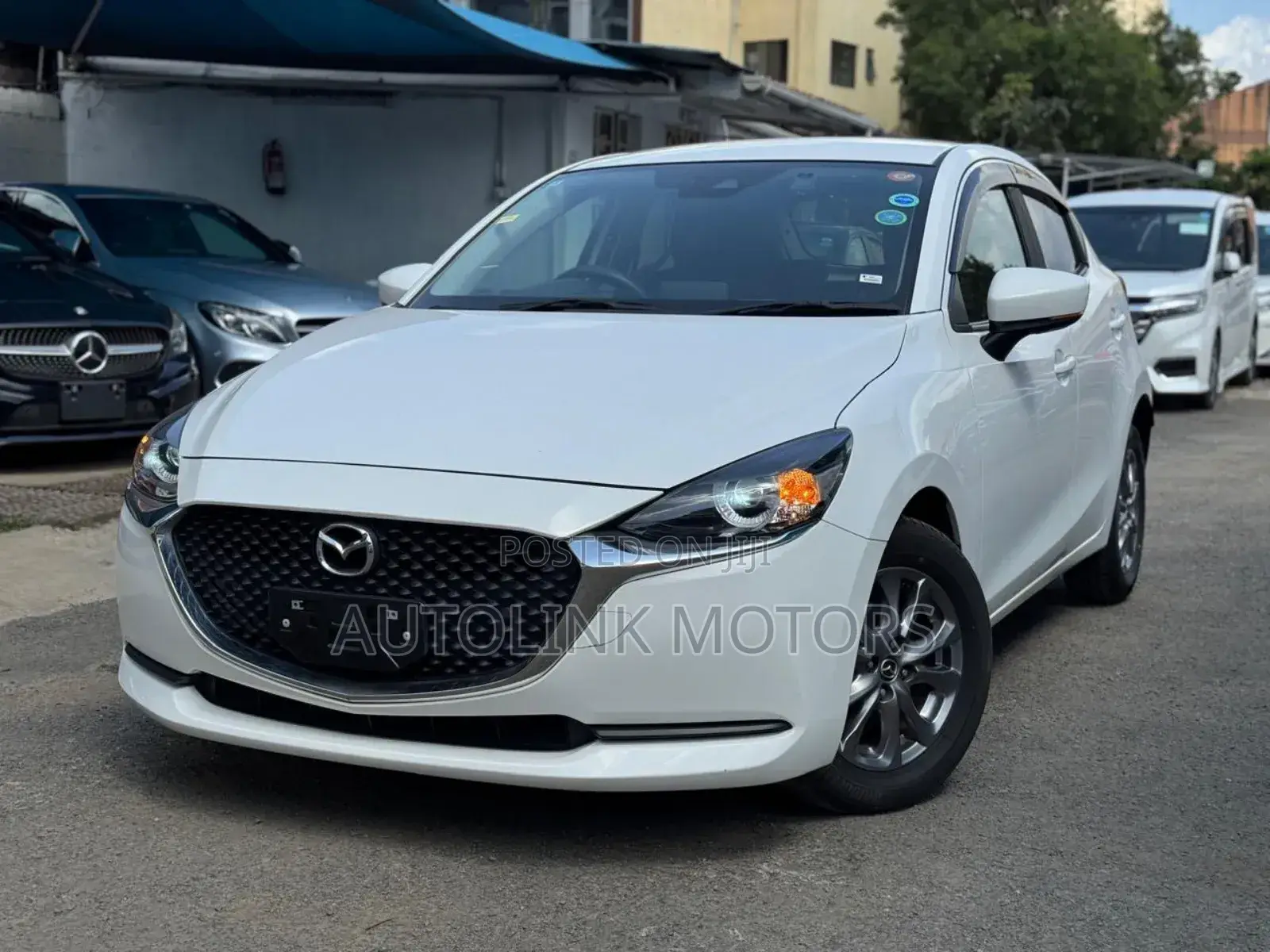 Mazda 2 2020 White