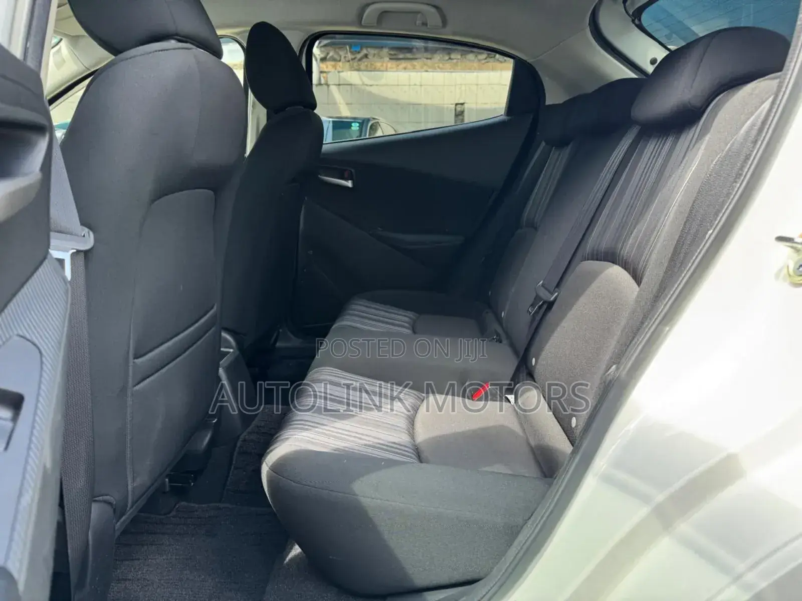Mazda 2 2020 White