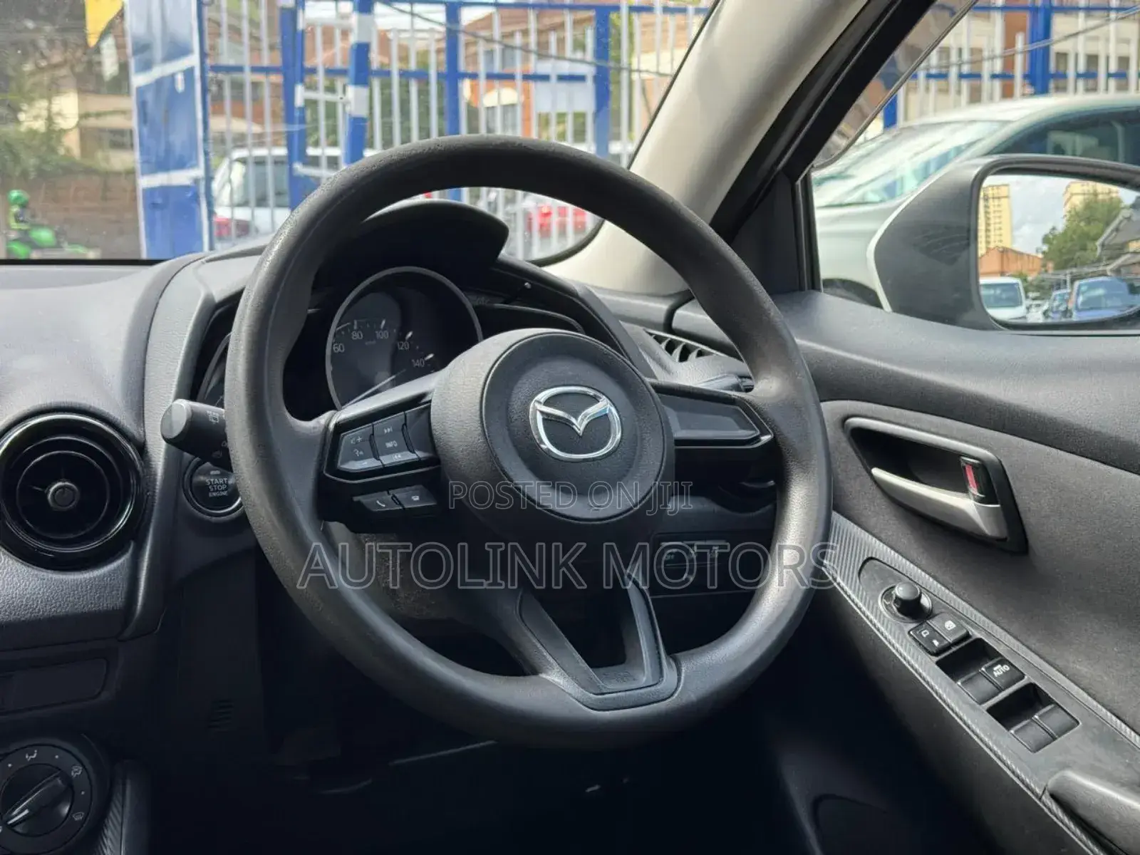 Mazda 2 2020 White