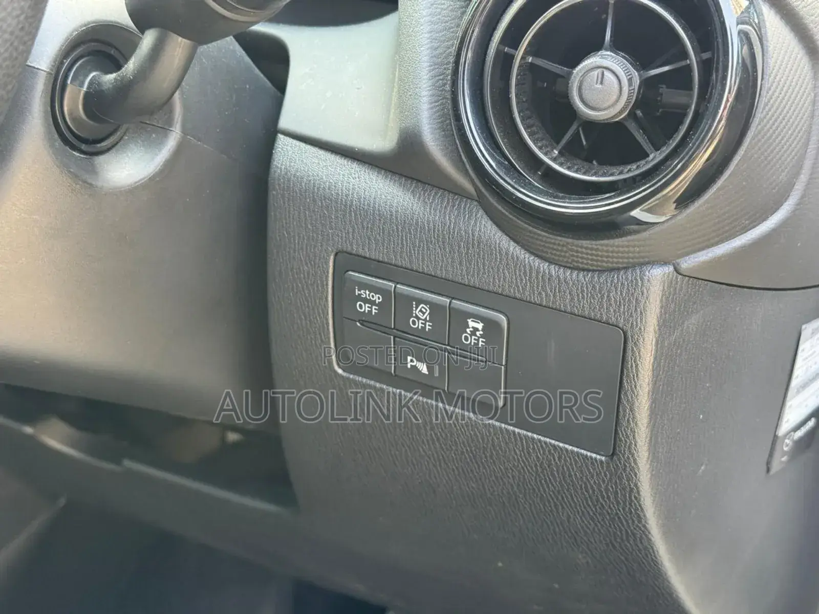 Mazda 2 2020 White