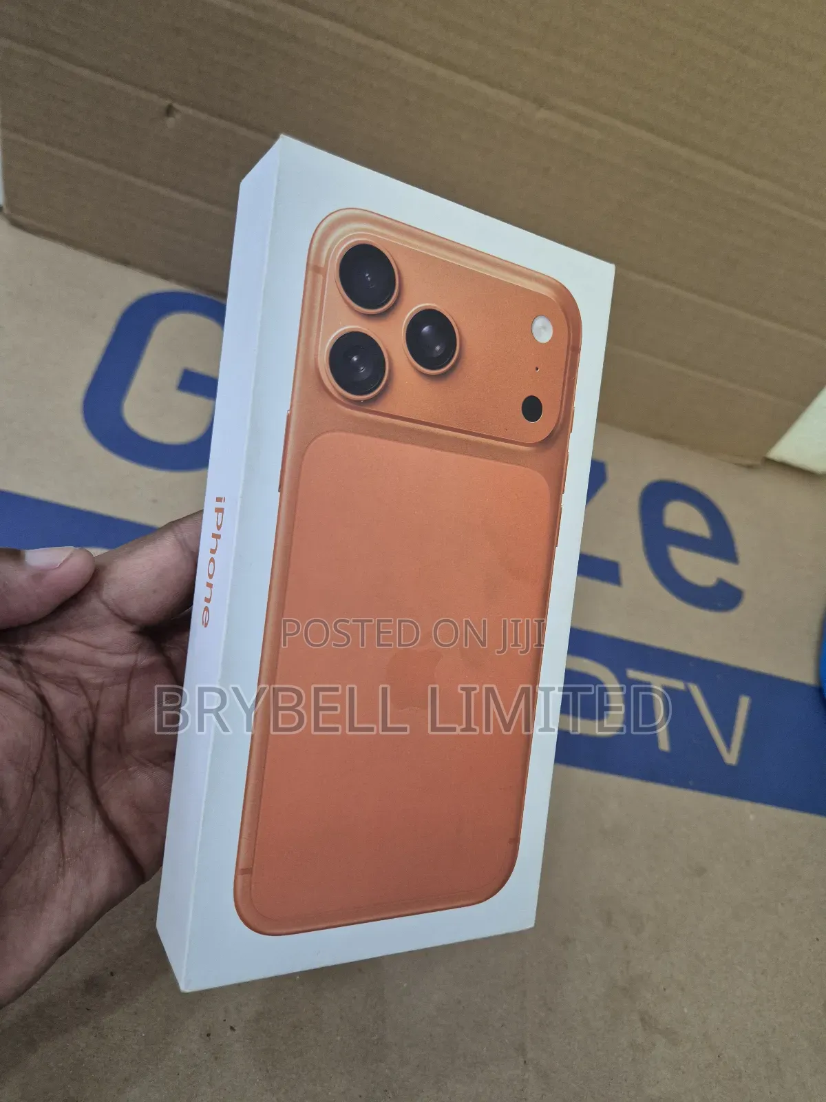 New Apple iPhone 17 Pro Max 256 GB Orange