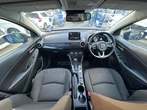 Mazda 2 2019 Blue