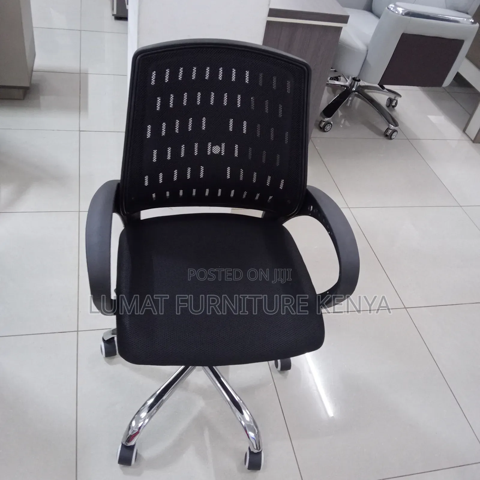 5. Strong-Back Mesh Swivel Chair