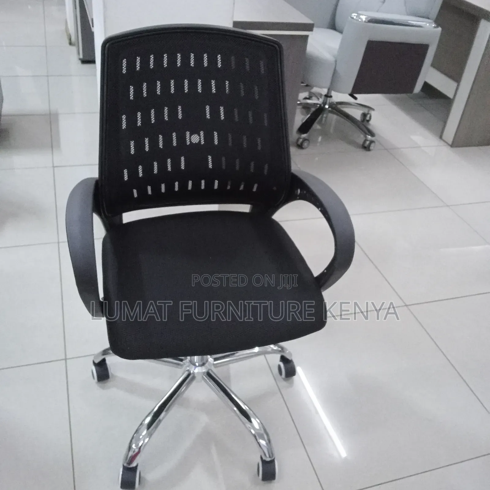 5. Strong-Back Mesh Swivel Chair