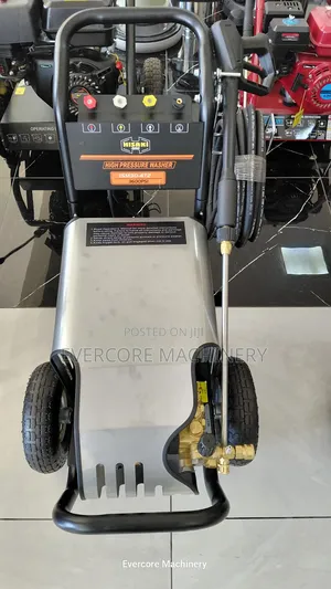 Hisaki Japan 3600psi Electric Three Phase Highpressure Washer.