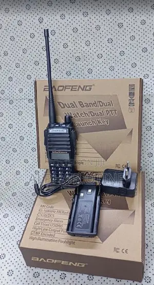 Walkie Talkie Dual-Band Handheld Uv-82