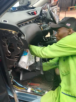 Nissan Xtrail T32,Sound Installation