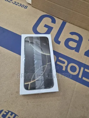 New Apple iPhone 16 Pro Max 256 GB Black