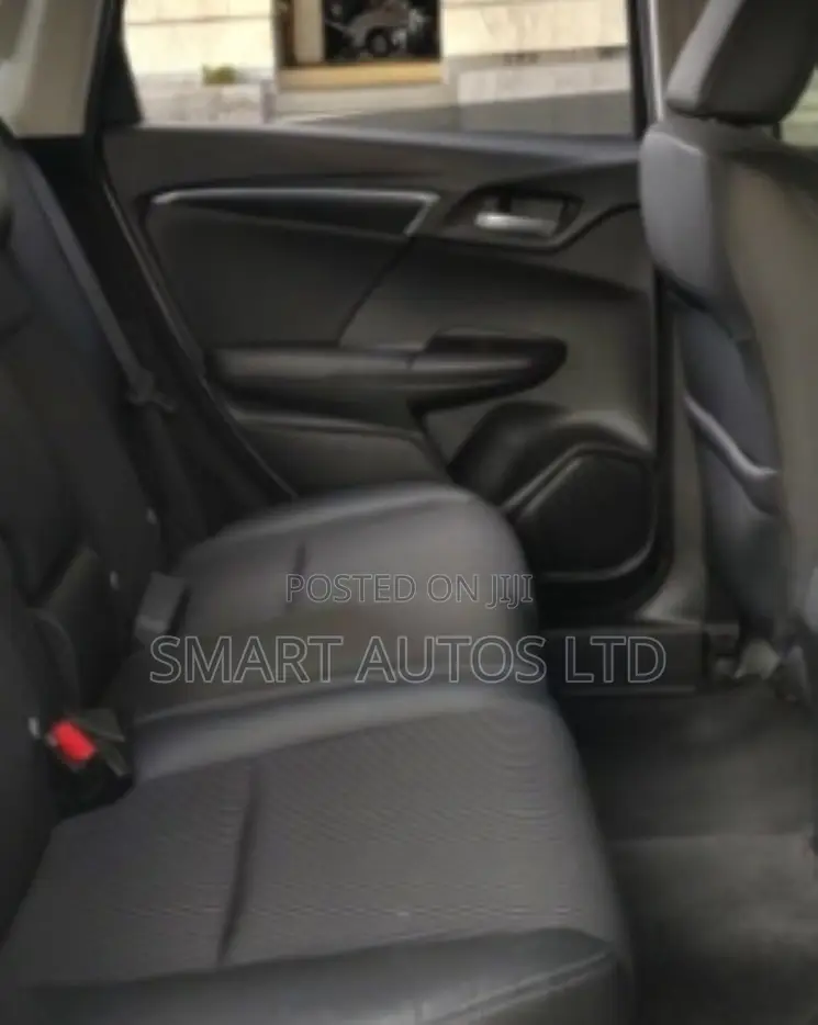 Honda Fit Sport 2018 White