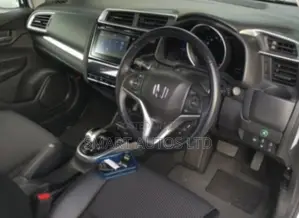Honda Fit Sport 2018 White