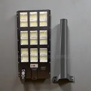2000 Watts Solar Street Lamp With Heavy Duty Body and Space Efficient