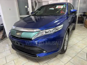 Toyota Harrier 2.5 Hybrid 4WD 2018 Blue
