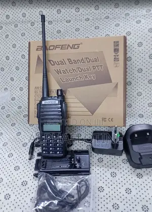 Baofeng Uv-82 Dual Band Fm Transceiver 2800mah Battery
