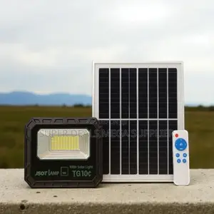 Solar 100w Floodlight High Brightness Ip66 Waterproof Reliable Quality