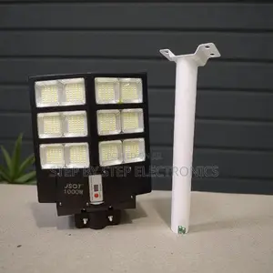 1000w Solar Street Light Energy Saving High Quality Reliable Lighting