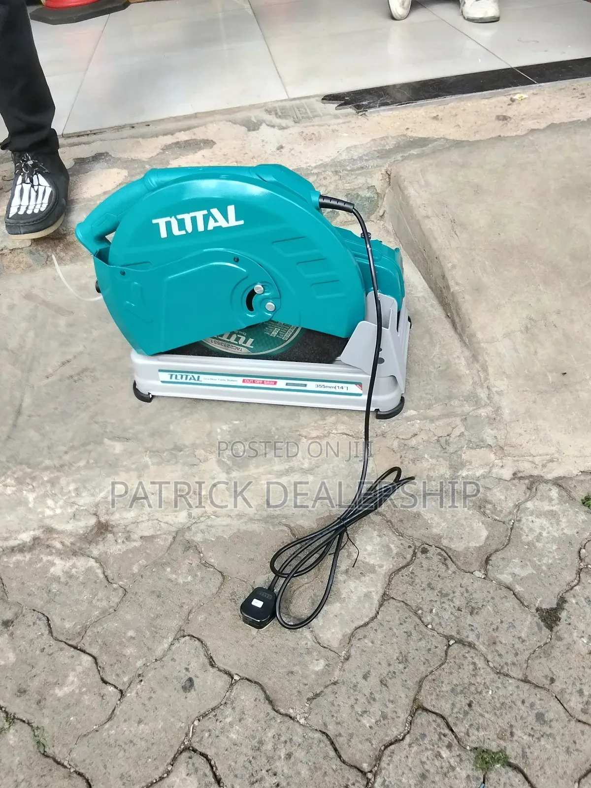 High Power-2400w Cut Off Saw