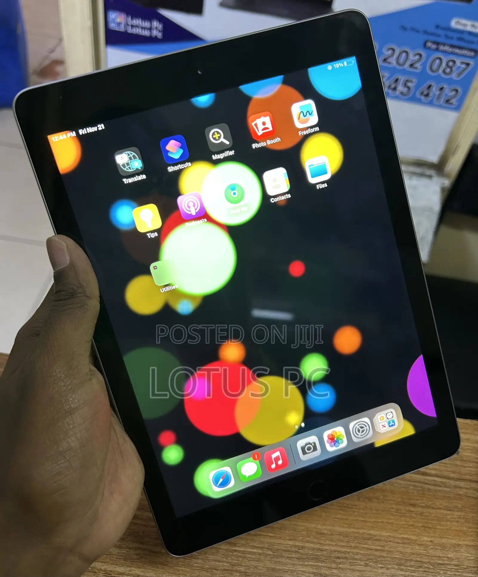Apple iPad 9.7 128 GB Gray