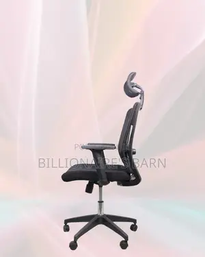 Lightweight Mesh Office Chair | Nylon Base, Solid Support