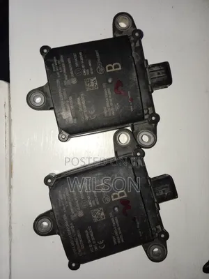 Lexus Rx 270/Rx450 Blind Spot Monitors (Bcm)