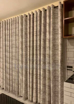 Elegant Window Curtains With Compacted Gathers