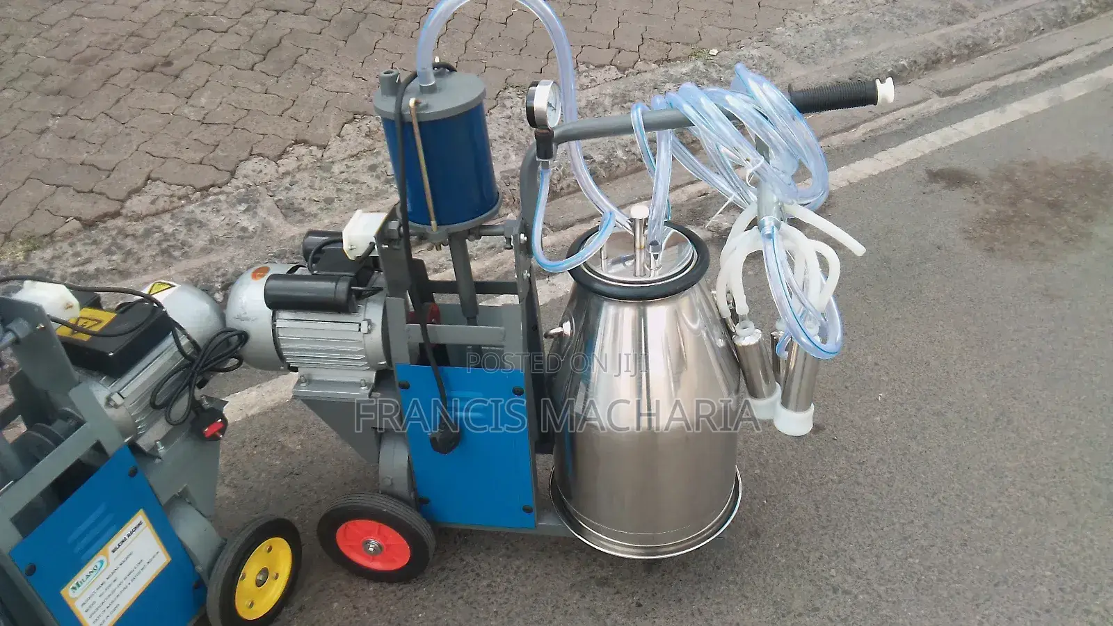 High Efficient Milking Machine