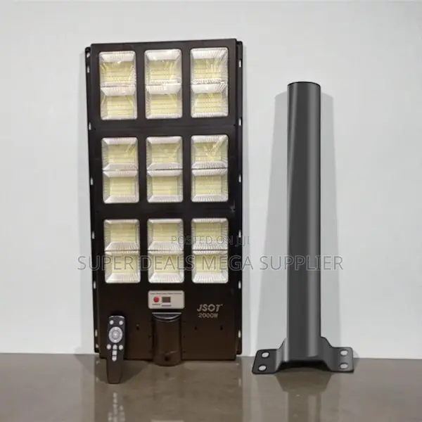 2000w Solar Street Light With Energy Saving And Long Term Reliability