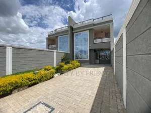 4bdrm Mansion in Kitengela for sale
