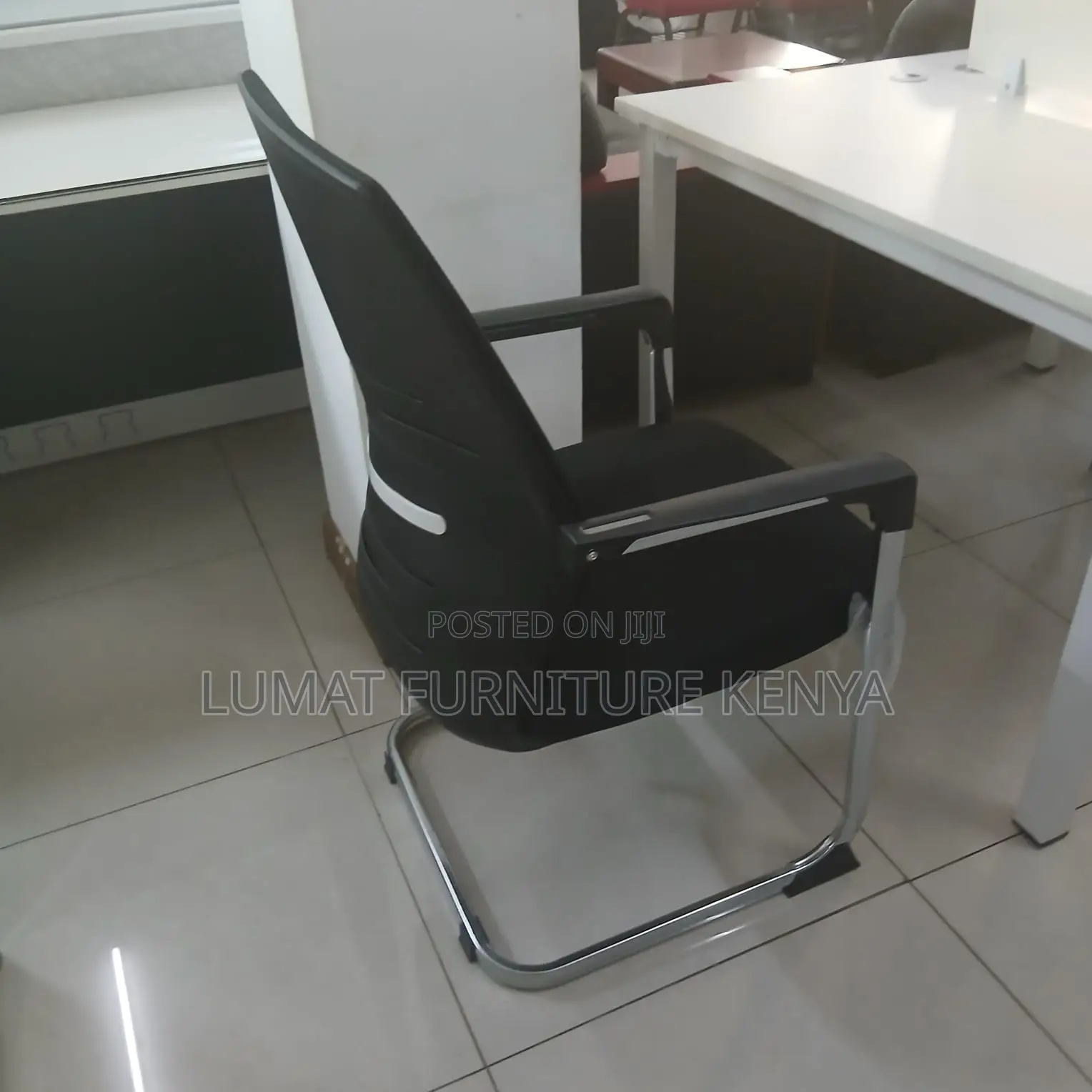 Comfortable Back Mesh Visitors Seat