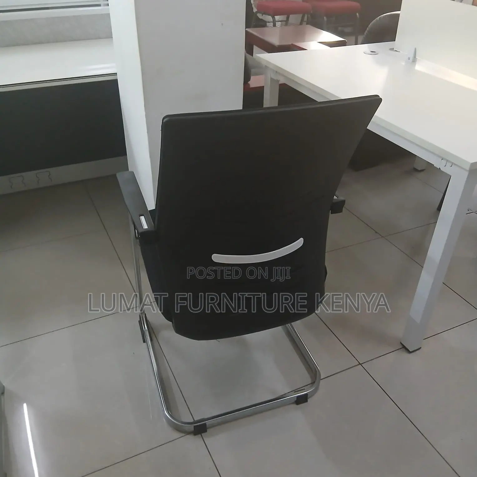 Comfortable Back Mesh Visitors Seat