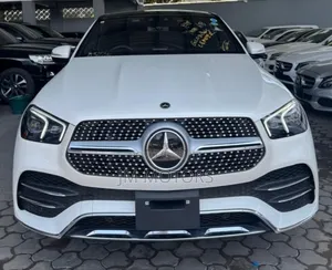 Mercedes-Benz GLE-Class 2021 Pearl