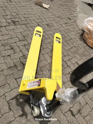 Narrow Base Pallet Trolley