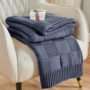 Knitted Throw Blanket