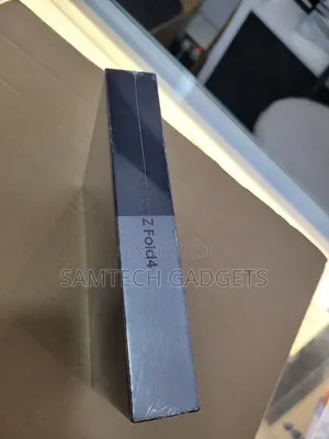 New Samsung Galaxy Z Fold4 256 GB Black