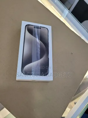 New Apple iPhone 15 Pro 256 GB Silver