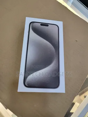 New Apple iPhone 15 Pro Max 256 GB Silver