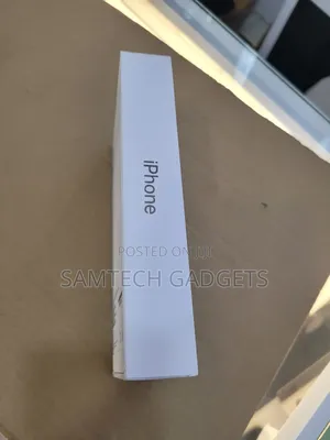 New Apple iPhone 15 Pro Max 256 GB Silver