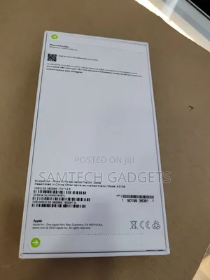 New Apple iPhone 15 Pro Max 256 GB Silver