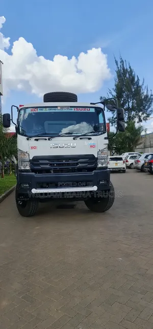 Isuzu Fvz 2025 White