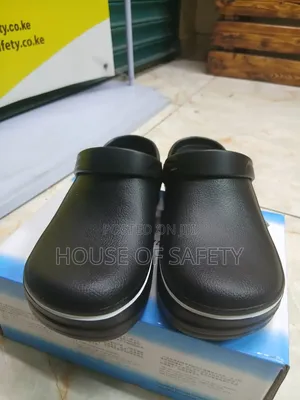 Black Crocs