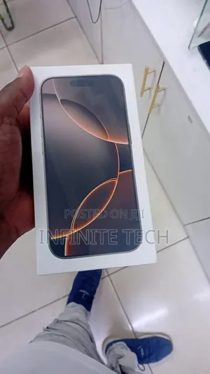 New Apple iPhone 16 Pro Max 256 GB Black
