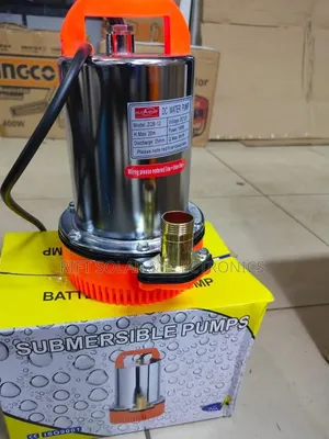 20 Meters Head 12 Volts Dc Submersible Solar Pump 200 Watts Power