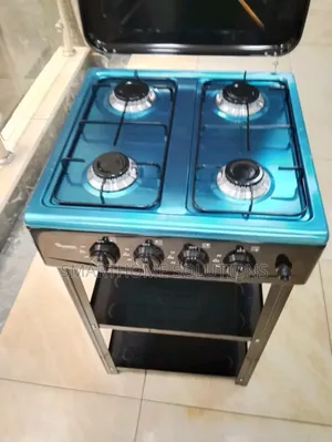 Auto Ignition Ramtons 4 Burner Standing Cooker With Shelf