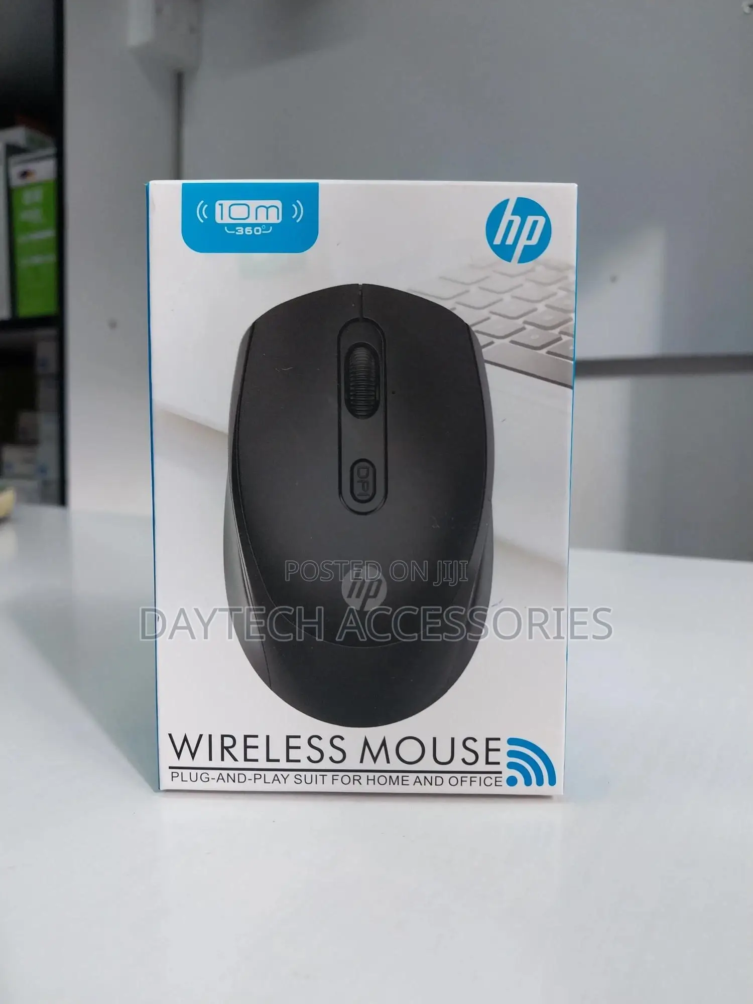 The Hp 690 Rechargeable Wireless Mouse.