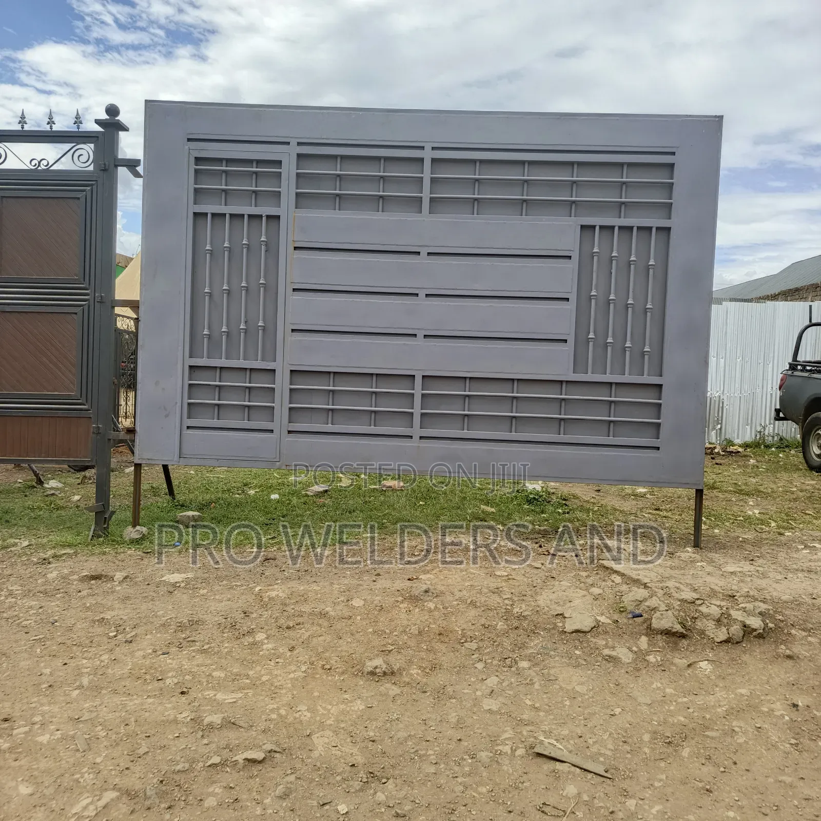 Quality Sliding Gates – Custom Designs Available