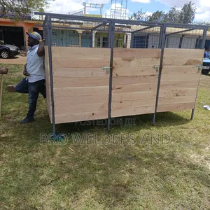 3-Unit Dog Kennel – Strong, Spacious Affordable